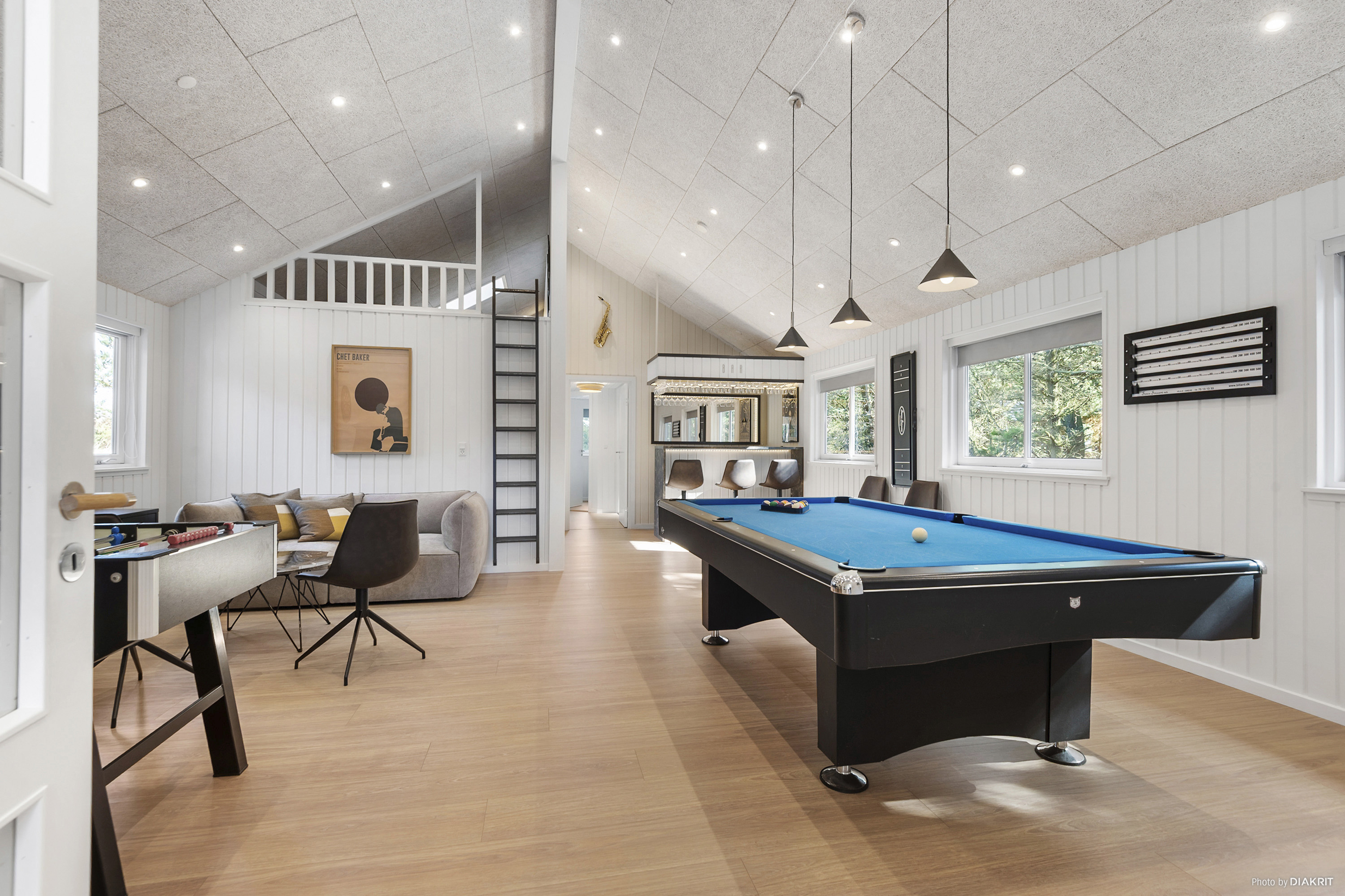 Østkrogen 6 (indkørsel via Gl. Mælkevej)